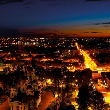 Vip Apartment In Odessa Dış mekan fotoğraf